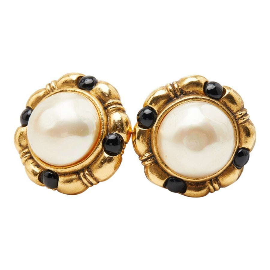 Chanel Vintage Clip-On Earrings Pearl