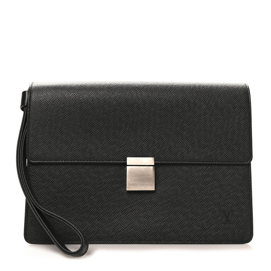 Louis Vuitton Taiga Selenga Pochette
