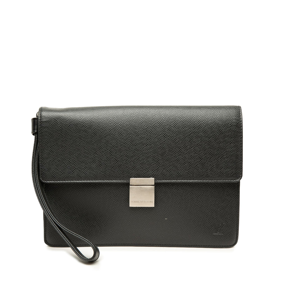 Louis Vuitton Taiga Selenga Pre-Loved