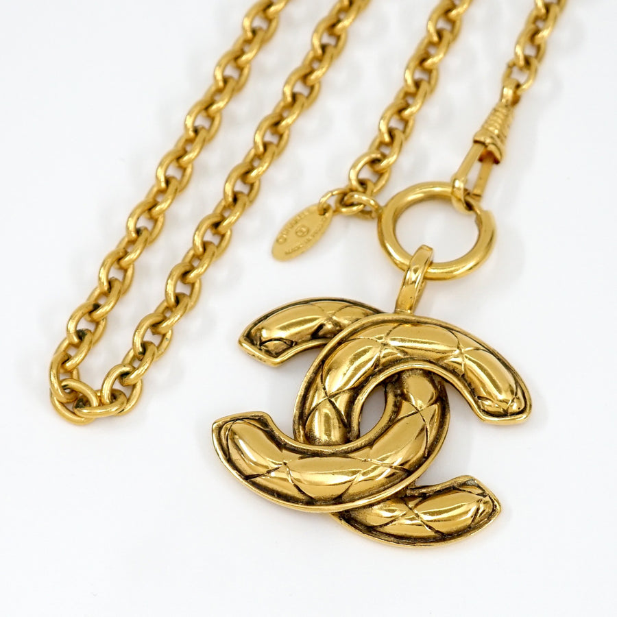 Chanel Cc Logo Quilted Matelasse