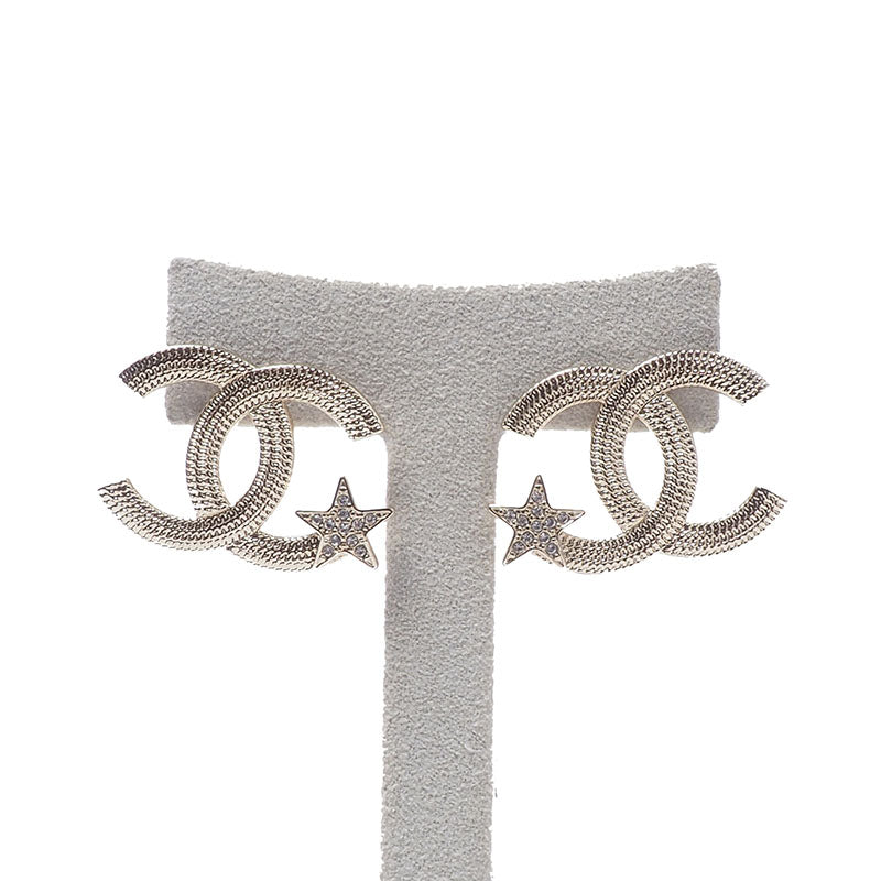 Chanel Cc Logo Star Earrings
