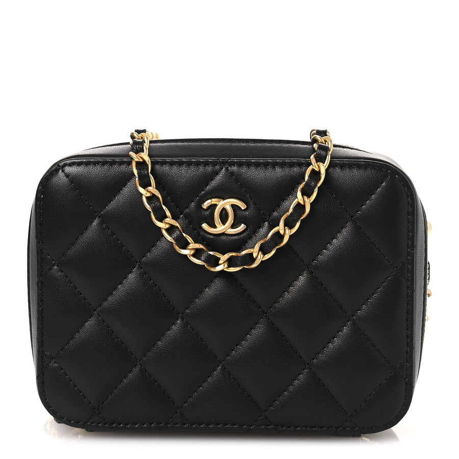 Chanel Lambskin Quilted Cc Pearl Crush