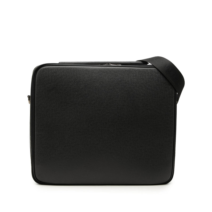 Louis Vuitton Taiga Porte Ordinateur