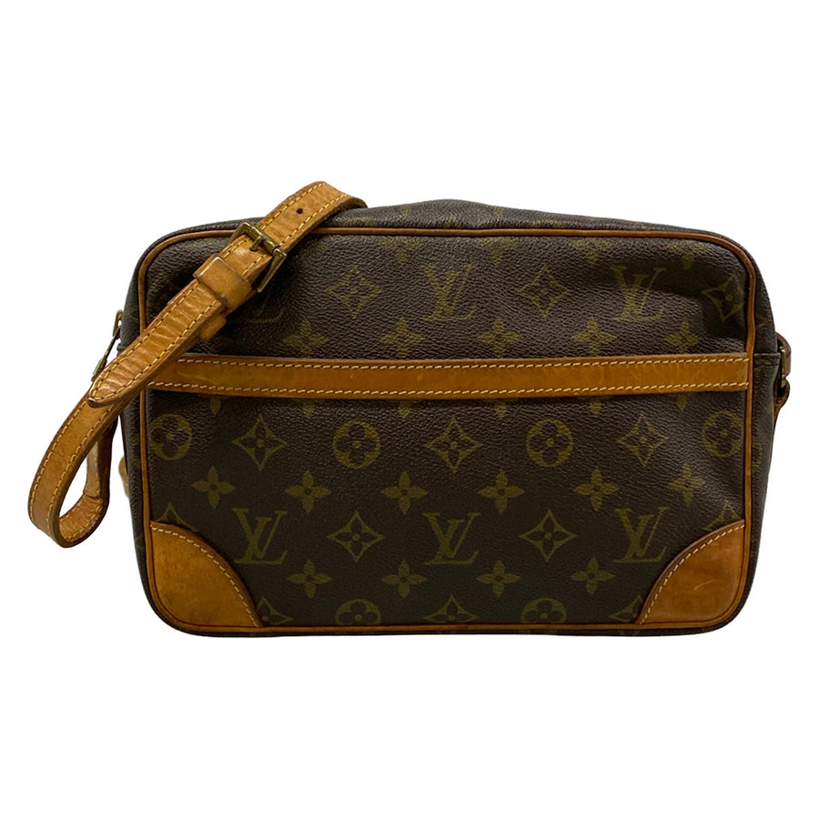 Louis Vuitton Trocadero 27 Shoulder Bag