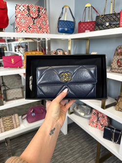 Chanel Quilted 19 Zip wallet
