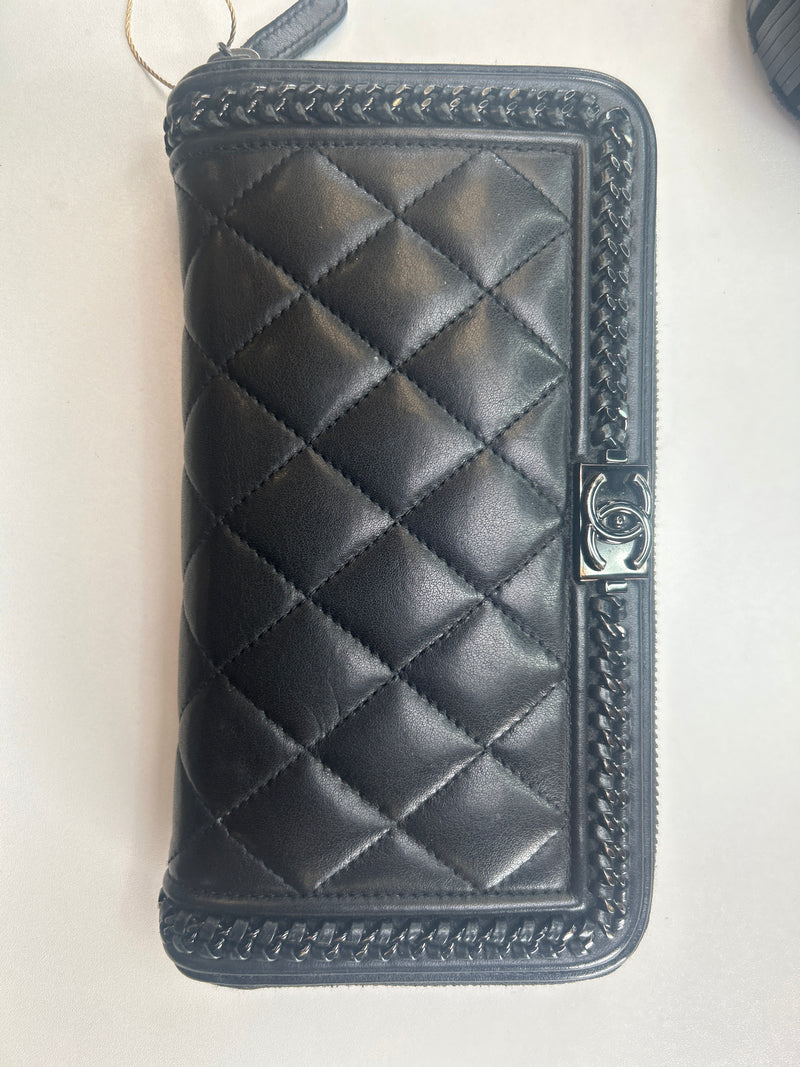 Chanel Chain Wallet