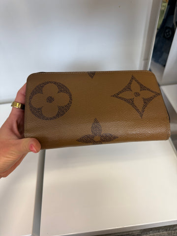 Louis Vuitton Reverse Monogram Zip Wallet