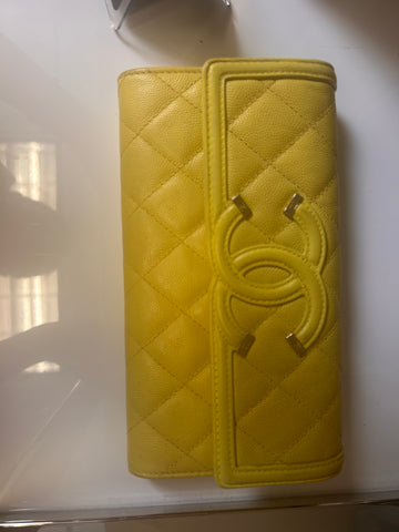 Yellow Chanel