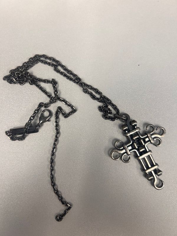 D&G necklace