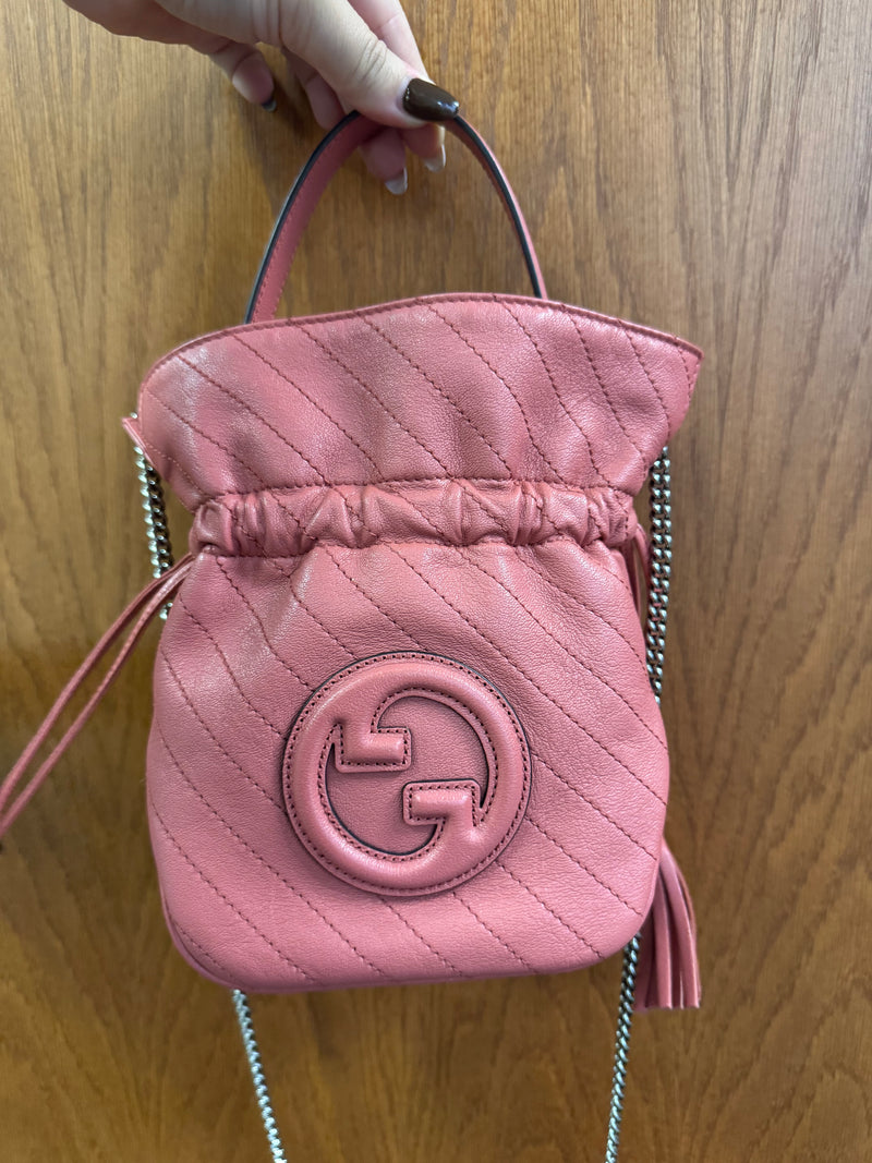 Gucci bucket bag