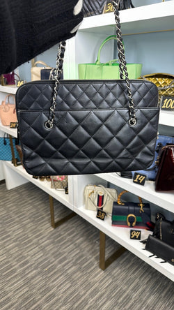 Chanel shoulder bag