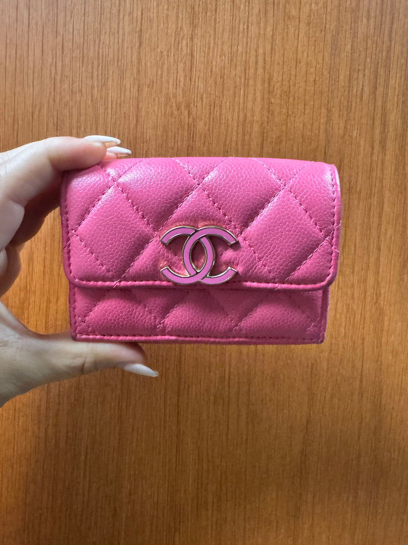 CC wallet, Bottega wallet, and Gg Bamboo handle bag