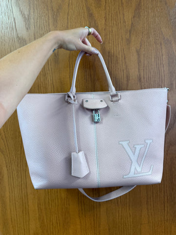 Louis Vuitton Tote