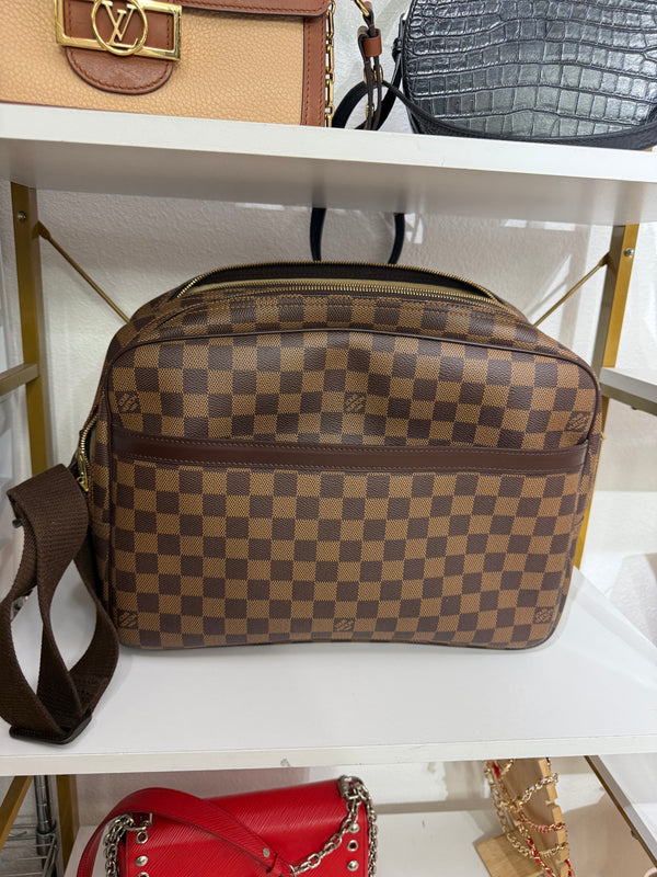 Louis Vuitton Damier Ebene