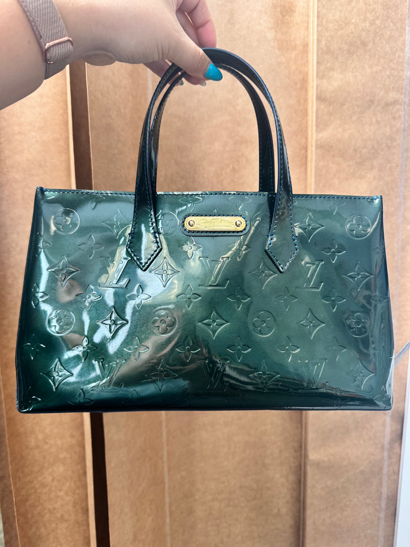 Bundle of mcm, LV vernis, and gucci clutch