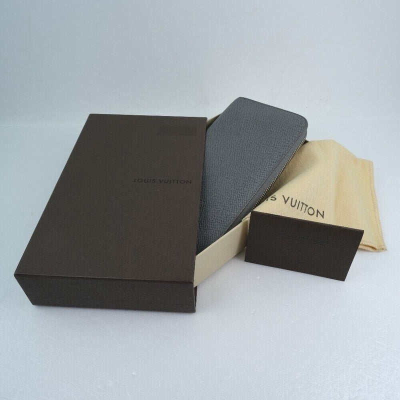 Louis Vuitton Vertical Zippy Wallet Gray