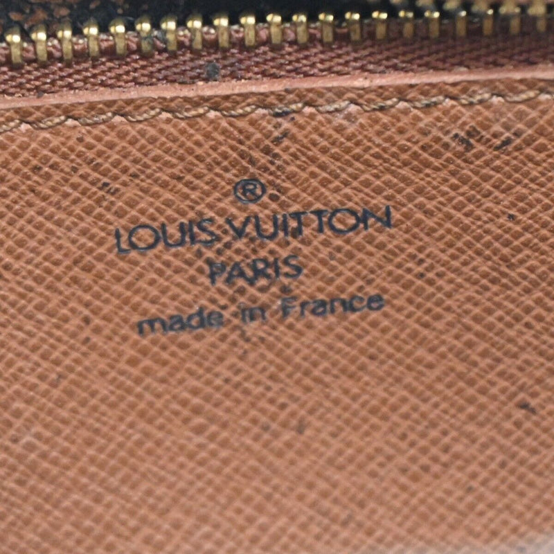 Louis Vuitton Trocadero 27 Shoulder Bag