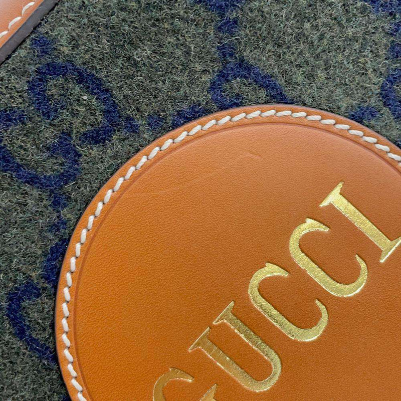 Gucci Script Logo Shoulder Bag Wool