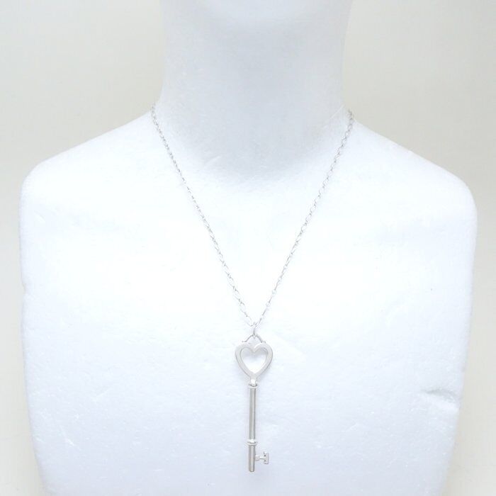 Tiffany&Co. Open Heart Key Necklace