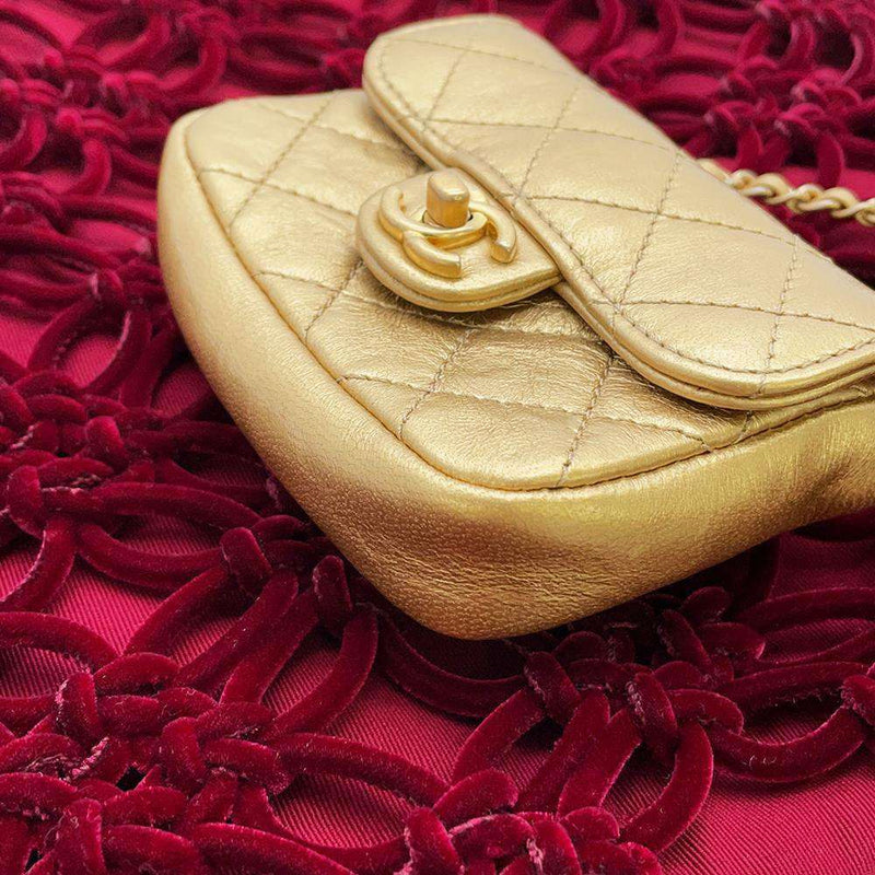 Chanel Chain Tote Velvet/Lambskin New