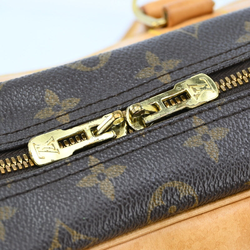 Louis Vuitton Deauville Hand Bag