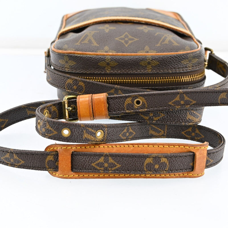 Louis Vuitton Shoulder Bag Danube Browns