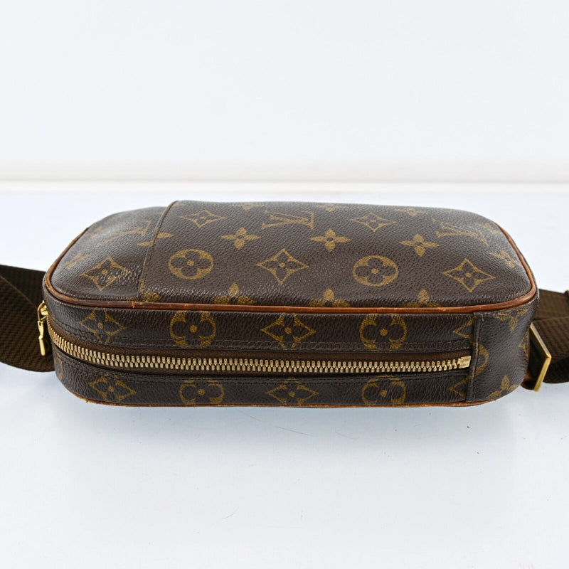 Louis Vuitton Pochette Gange Pvc Body