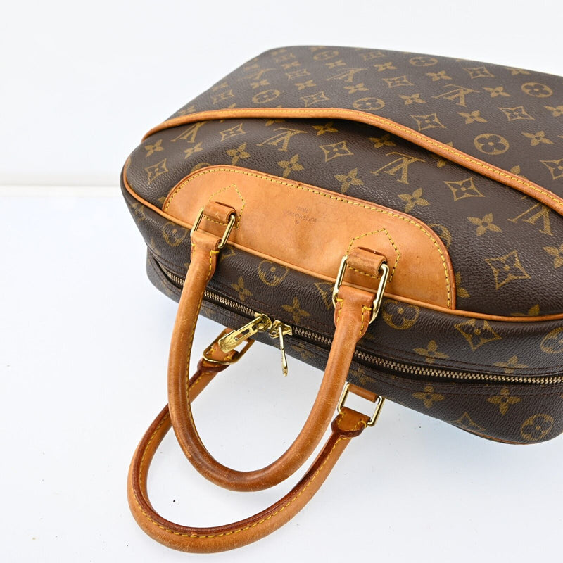 Louis Vuitton Deauville Hand Bag