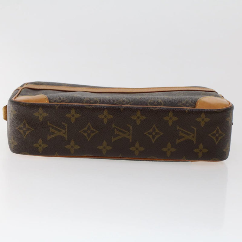 Louis Vuitton Compiegne 28 Clutch Bag Lv