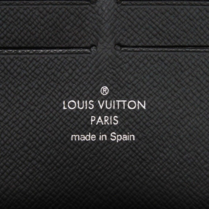 Louis Vuitton Zippy Organizer Lv