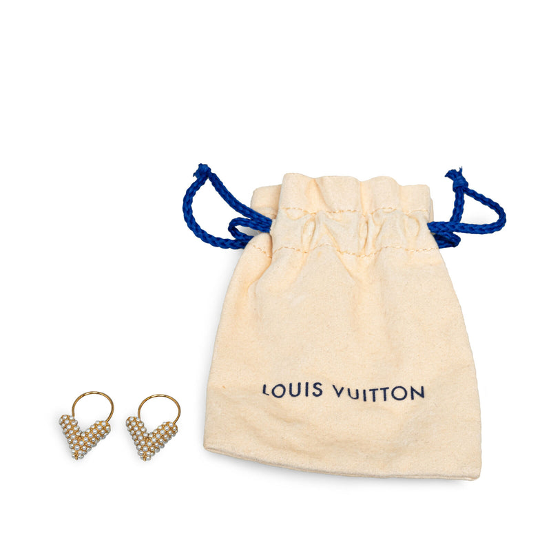 Louis Vuitton Essential V Perle