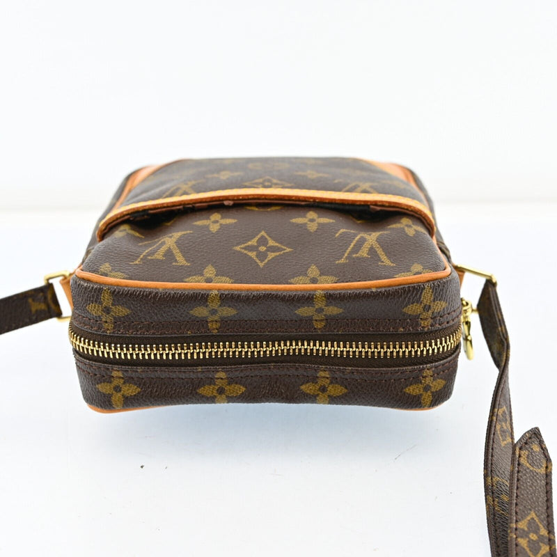 Louis Vuitton Shoulder Bag Danube Browns