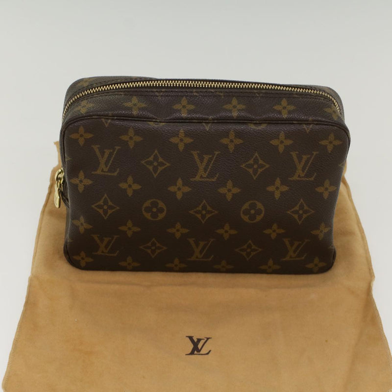 Louis Vuitton Trousse Toilette 23 Clutch