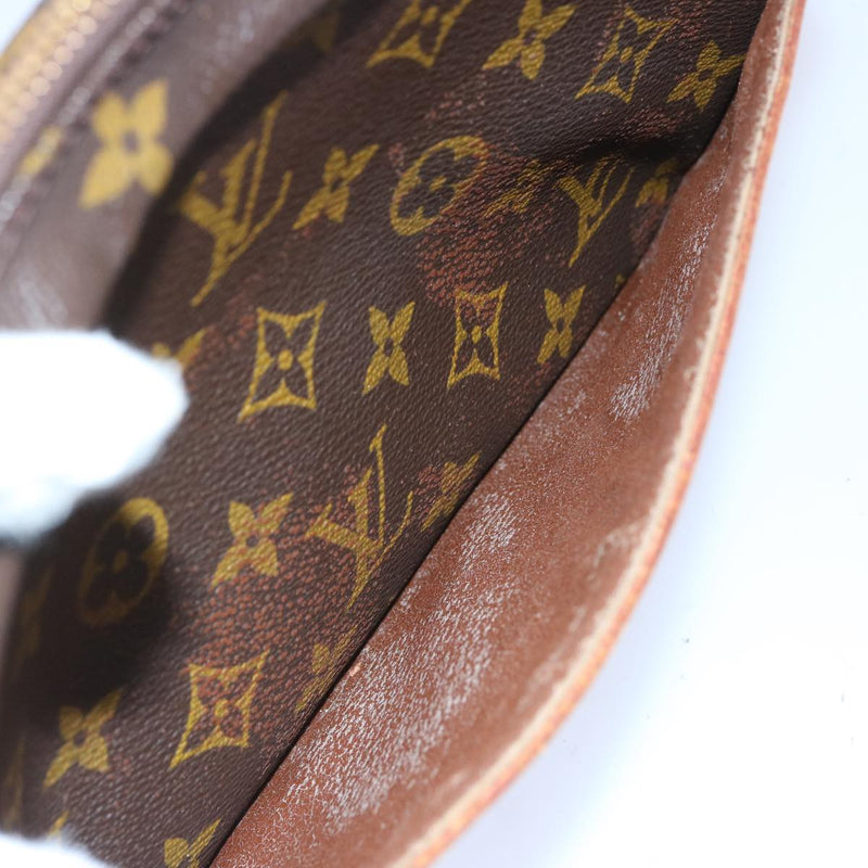 Louis Vuitton Compiegne 23 Clutch Bag Lv