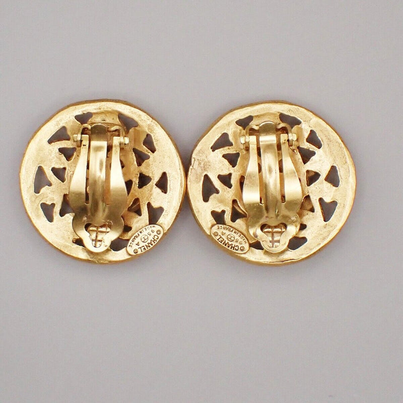 Chanel Cc Logo Round Button Earrings 95A