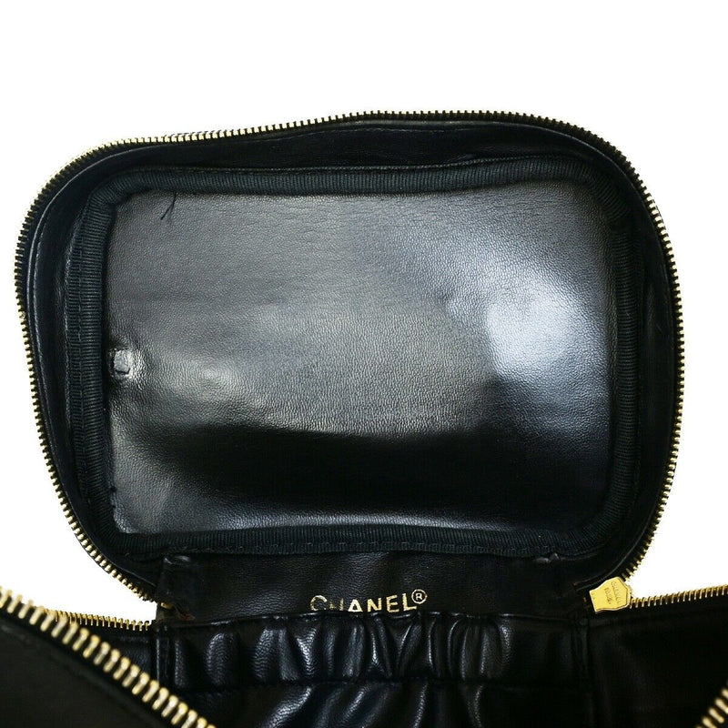 Chanel Cc Logo Bicolore Vanity Hand Bag