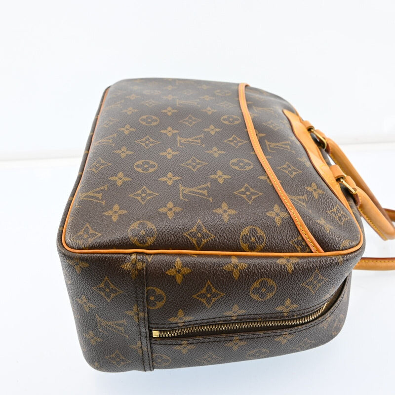 Louis Vuitton Deauville Hand Bag