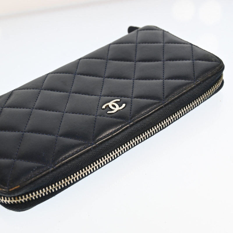 Chanel Lamb Skin Matelasse Cc Logo