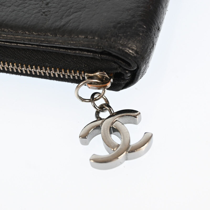 Chanel Black Leather Cc Logo Zippy