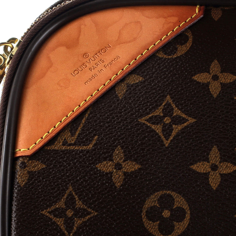 Louis Vuitton Pegase Business Luggage