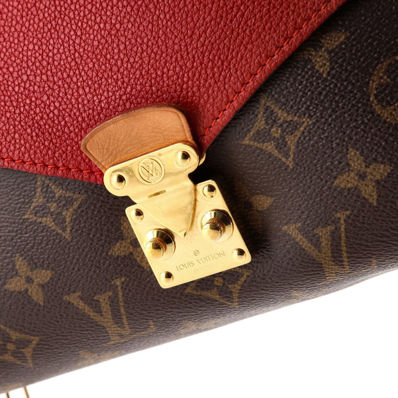 Louis Vuitton Pallas Chain Shoulder Bag