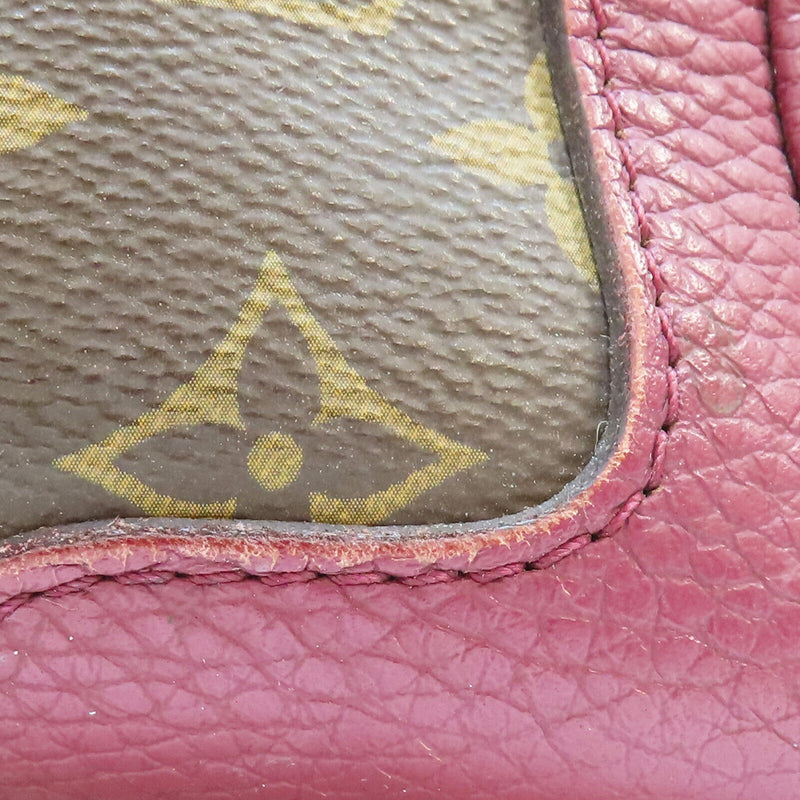 Louis Vuitton Retiro Shoulder Handbag