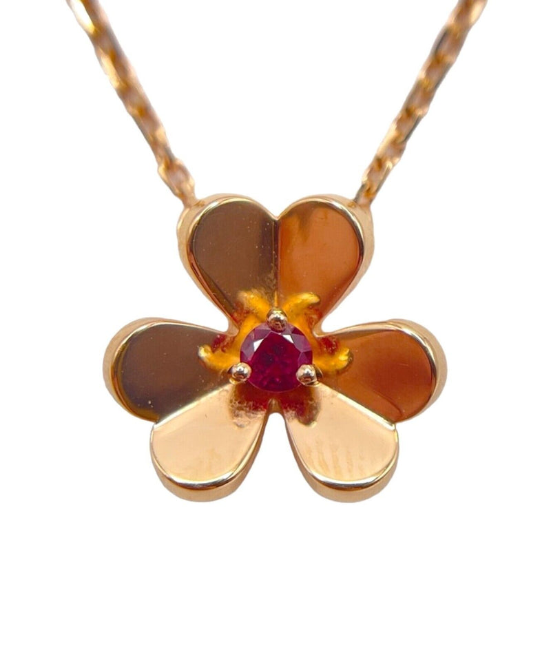 Van Cleef & Arpels Frivolle Ruby