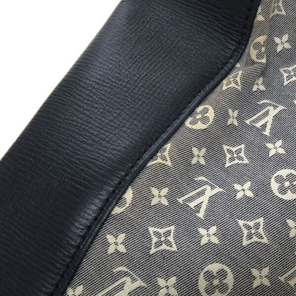 Louis Vuitton Rendezvous Pm Shoulder Bag