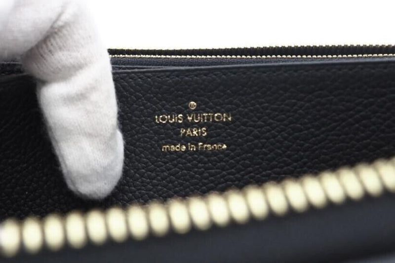 Louis Vuitton Giant Crafty Zippy Wallet