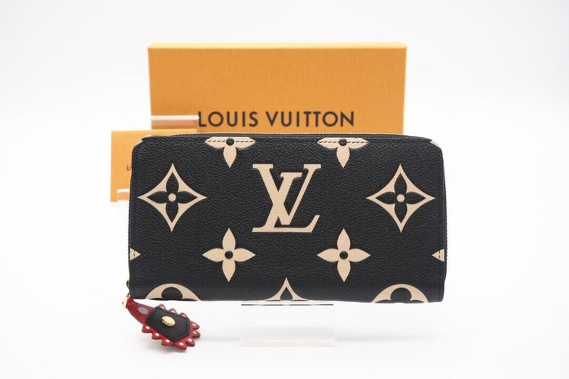 Louis Vuitton Giant Crafty Zippy Wallet