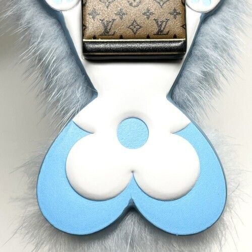 Louis Vuitton Porte Clet Lv Seal Key