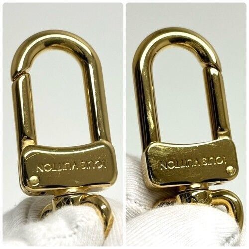 Louis Vuitton Porte Clet Lv Seal Key