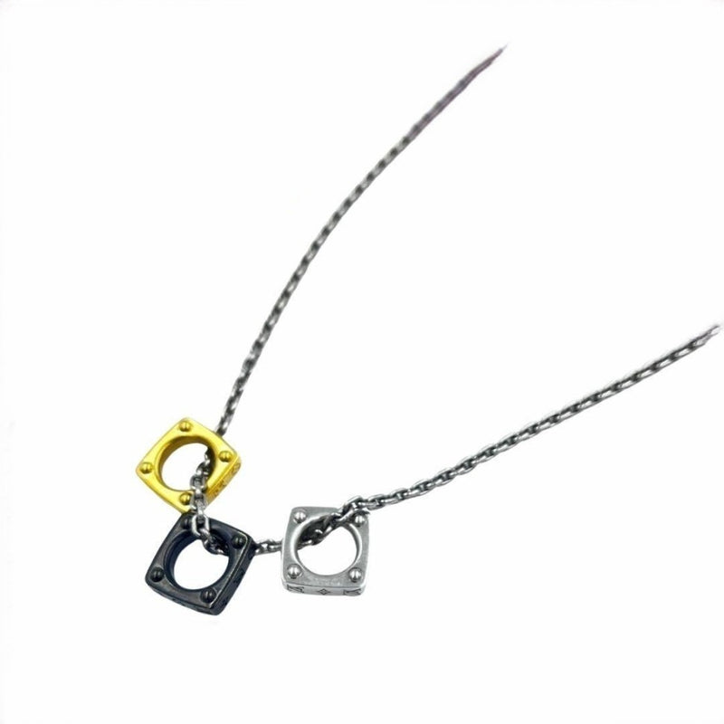 Louis Vuitton Pendant Bold Necklace