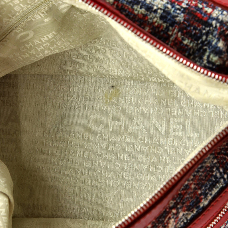 Chanel Vintage Clover Shoulder Bag Tweed